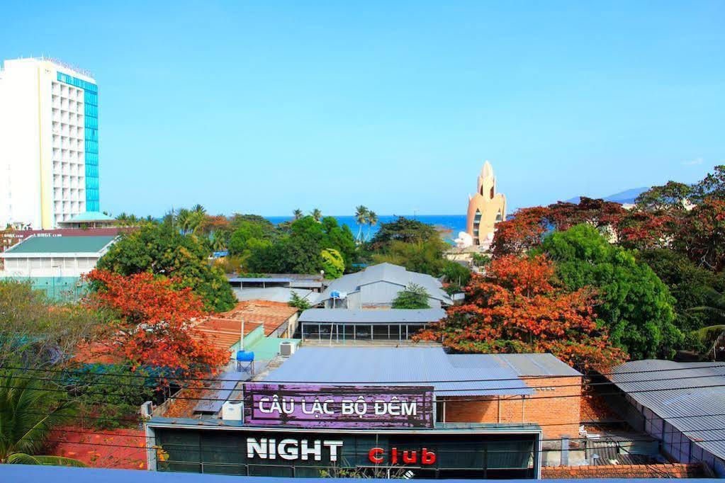 Hanhcafe Hotel Nha Trang Exterior foto
